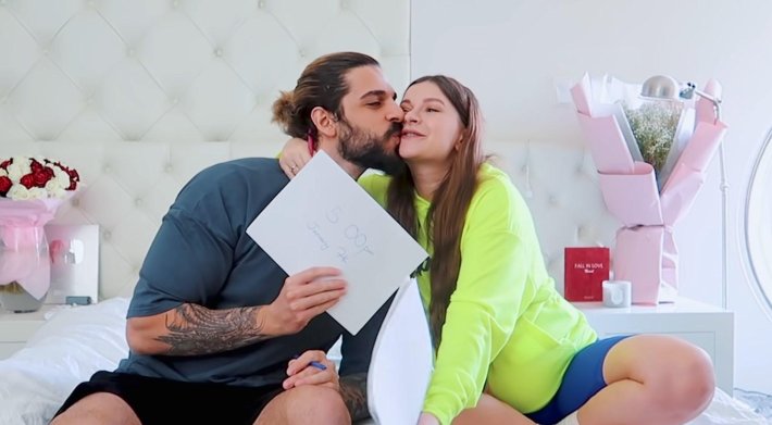 Алёна Венум и Скайлер