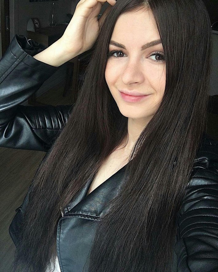 Алёна Венум 2017