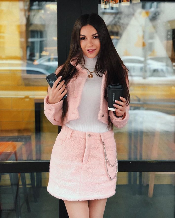 Блоггер Алена Венум