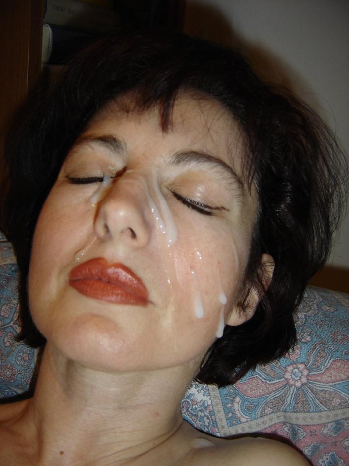 Обкончанное лицо домашнее