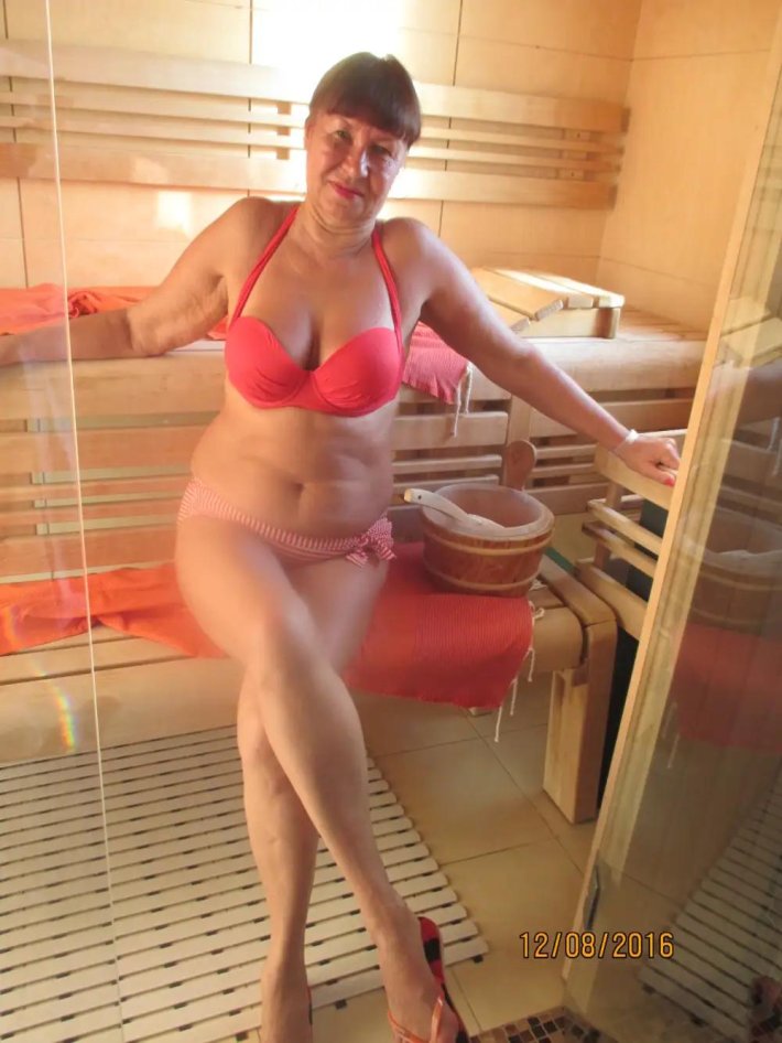 Елена Иванова ню