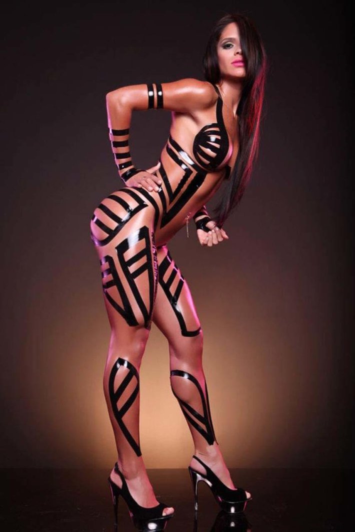 Модель Блэк тейп Проджект