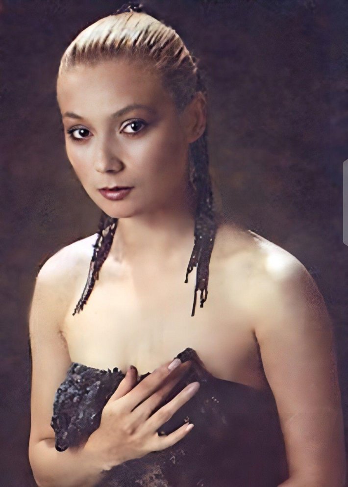 Лариса Белогурова