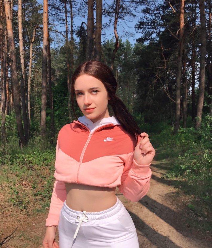 Аня Десятникова онлифанс